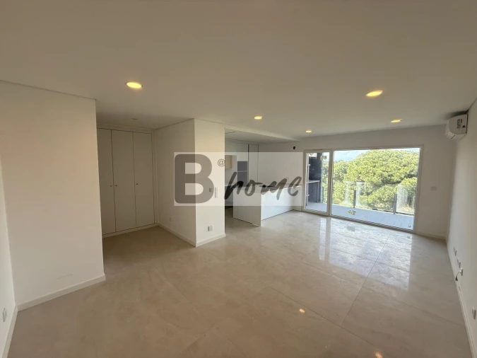 Apartamento T2 para Venda em Charneca de Caparica e Sobreda Foto 3