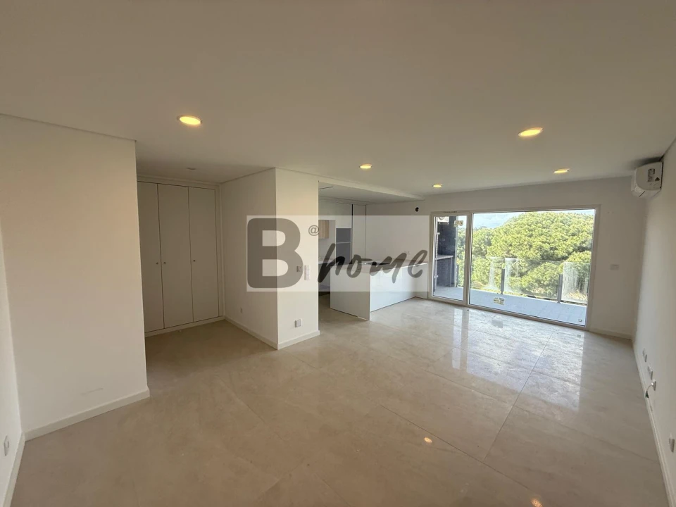 Apartamento T2 para Venda em Charneca de Caparica e Sobreda Foto 3