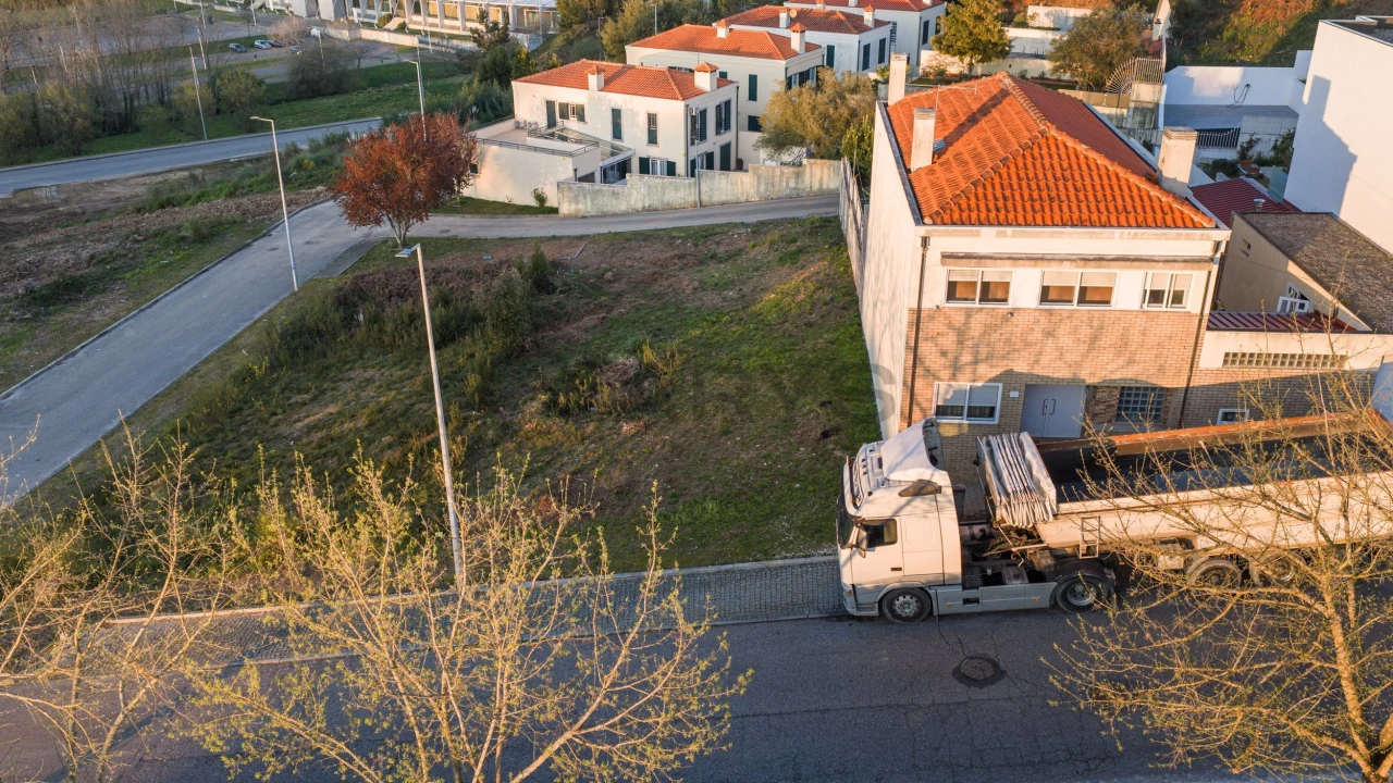 Terreno para Venda em Pedroso e Seixezelo Foto 8