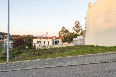 Terreno para Venda em Pedroso e Seixezelo