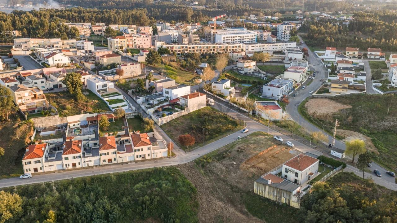Terreno para Venda em Pedroso e Seixezelo Foto 5