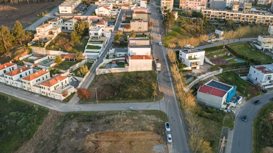 Terreno para Venda em Pedroso e Seixezelo Foto 12