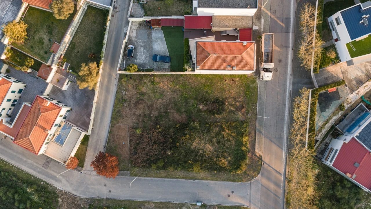Terreno para Venda em Pedroso e Seixezelo Foto 4
