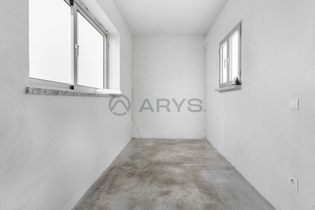 Armazém para Venda em Ferreiros, Prozelo e Besteiros Foto 4