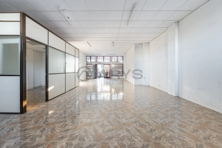 Loja para Venda em Canelas Foto 19