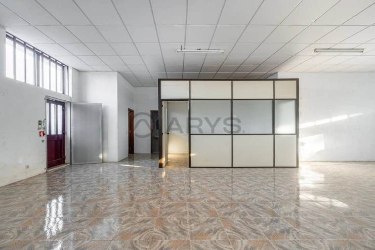 Loja para Venda em Canelas Foto 15