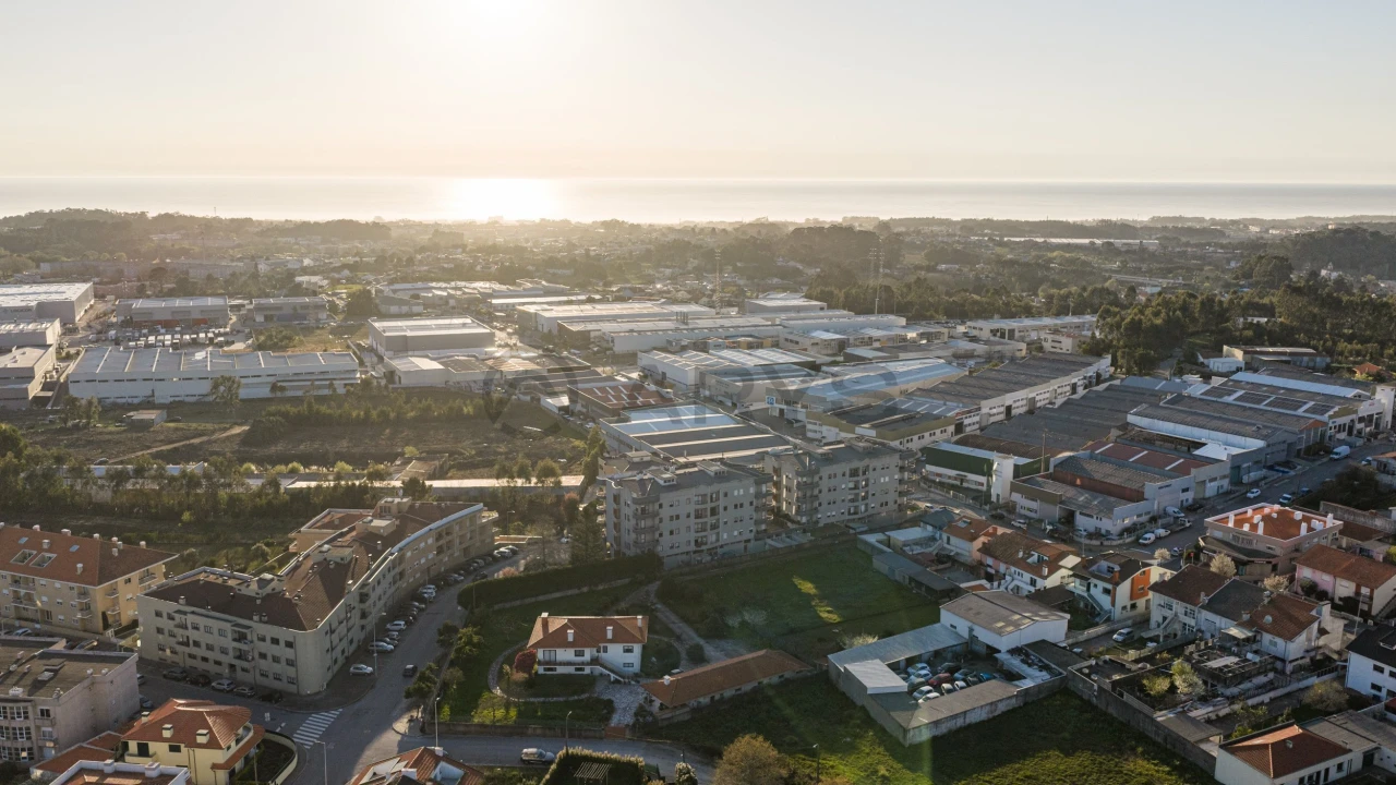 Loja para Venda em Canelas Foto 5