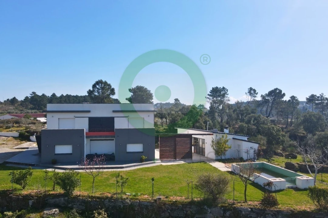 Moradia T3 para Venda em Valpaços e Sanfins Foto 2