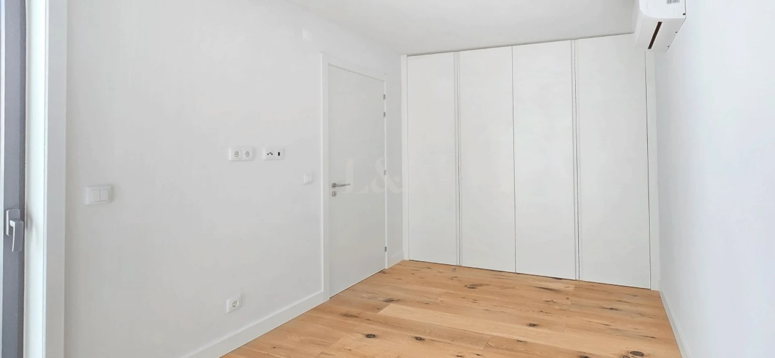 Apartamento T2 para Venda em Moncarapacho e Fuseta Foto 5