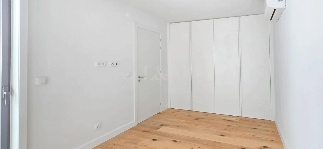 Apartamento T2 para Venda em Moncarapacho e Fuseta Foto 5