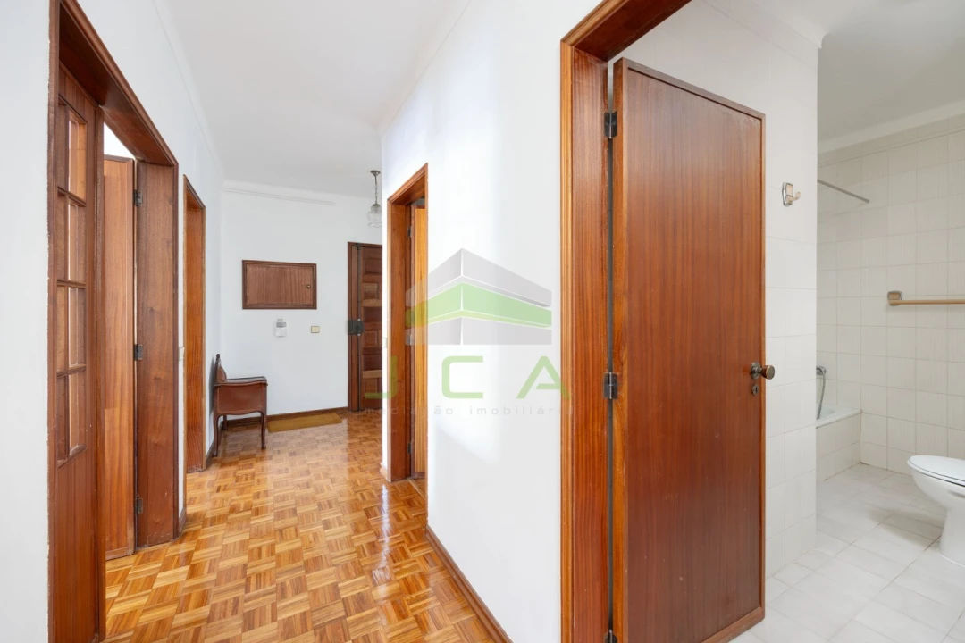 Apartamento T4 para Venda em Leiria, Pousos, Barreira e Cortes Foto 19