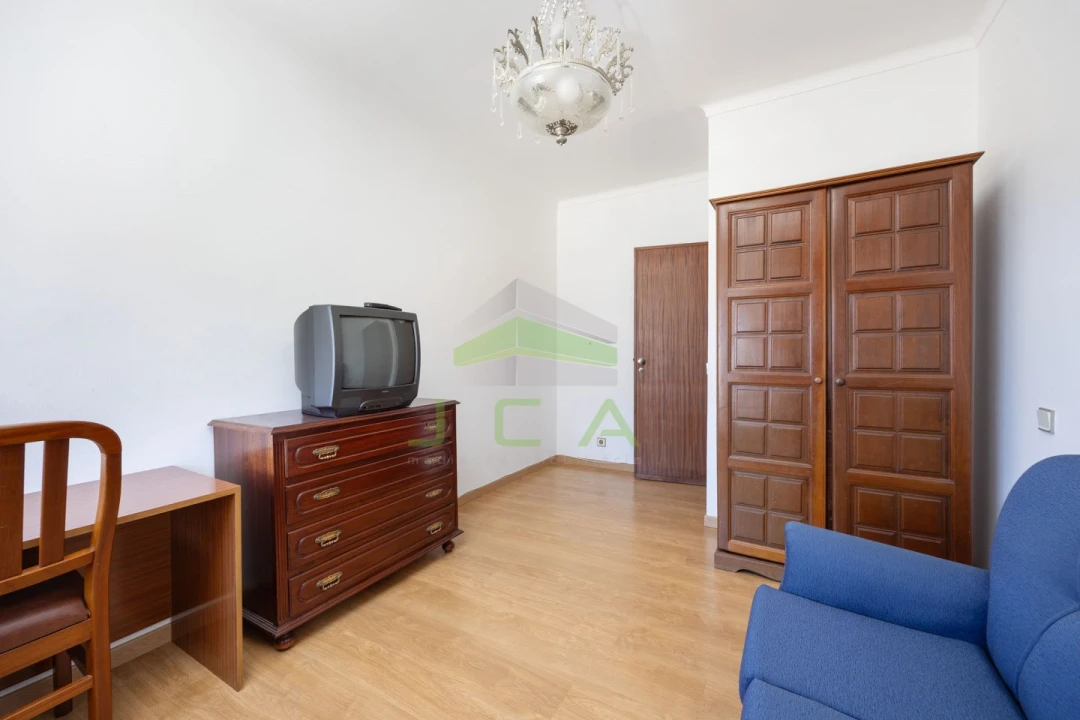 Apartamento T4 para Venda em Leiria, Pousos, Barreira e Cortes Foto 30