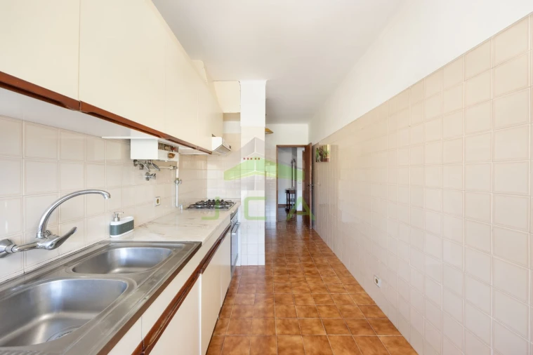 Apartamento T4 para Venda em Leiria, Pousos, Barreira e Cortes Foto 8