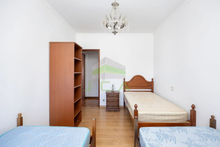 Apartamento T4 para Venda em Leiria, Pousos, Barreira e Cortes Foto 35