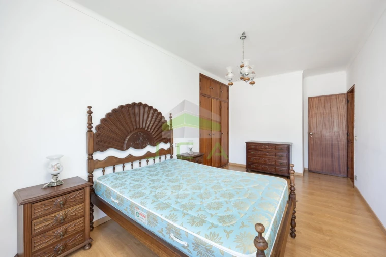 Apartamento T4 para Venda em Leiria, Pousos, Barreira e Cortes Foto 38