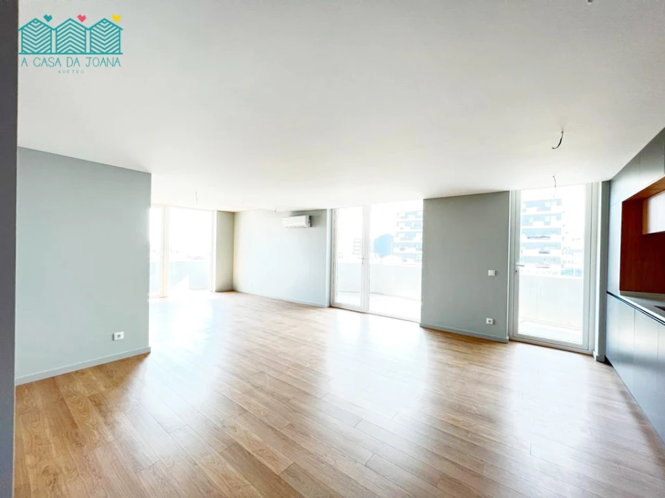 Apartamento T1 para Arrendamento em Glória e Vera Cruz Foto 4