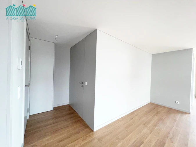 Apartamento T1 para Arrendamento em Glória e Vera Cruz Foto 17