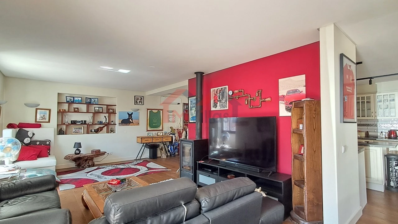 Moradia T2 para Venda em Salir Foto 7