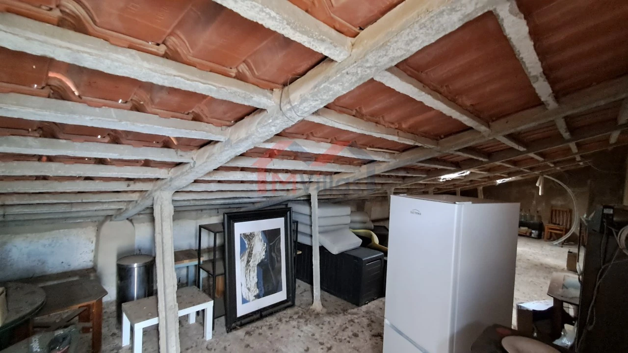 Moradia T2 para Venda em Salir Foto 35