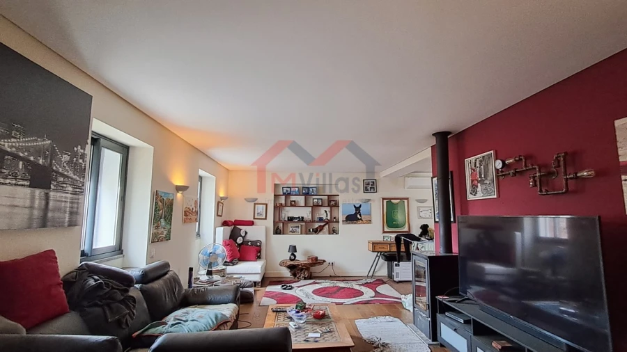 Moradia T2 para Venda em Salir Foto 4