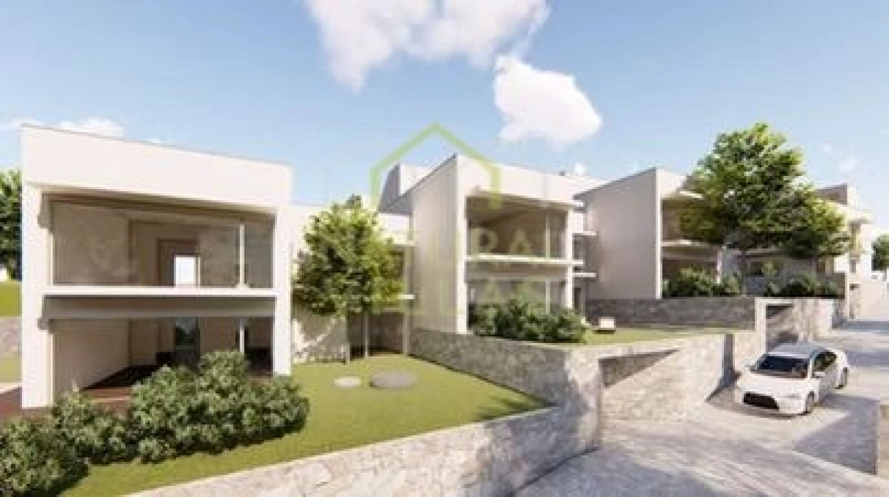 Terreno para Venda em Paderne Foto 1