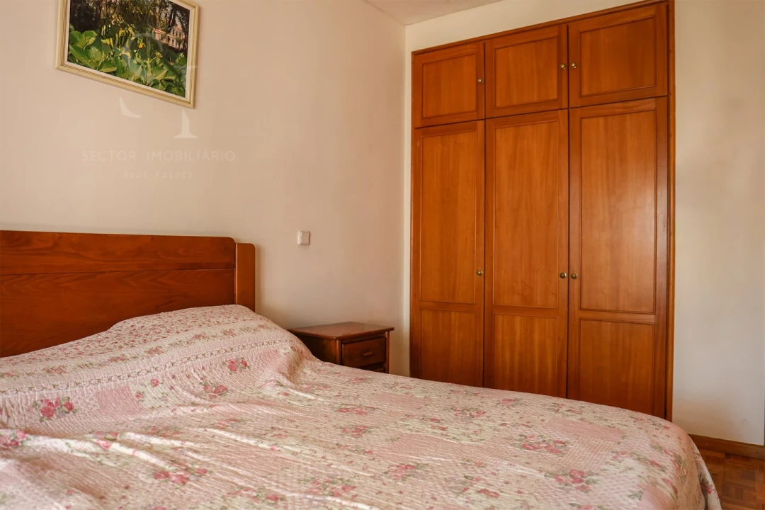 Apartamento T2 para Venda em Gulpilhares e Valadares Foto 10