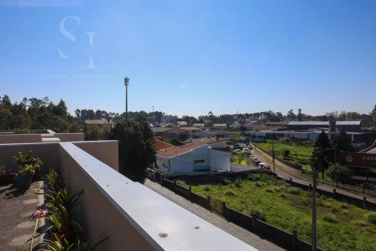 Apartamento T2 para Venda em Gulpilhares e Valadares Foto 1