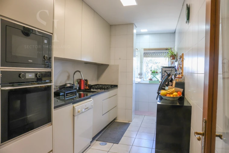 Apartamento T2 para Venda em Gulpilhares e Valadares Foto 4