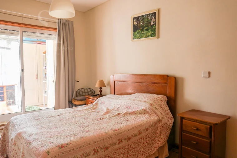 Apartamento T2 para Venda em Gulpilhares e Valadares Foto 9