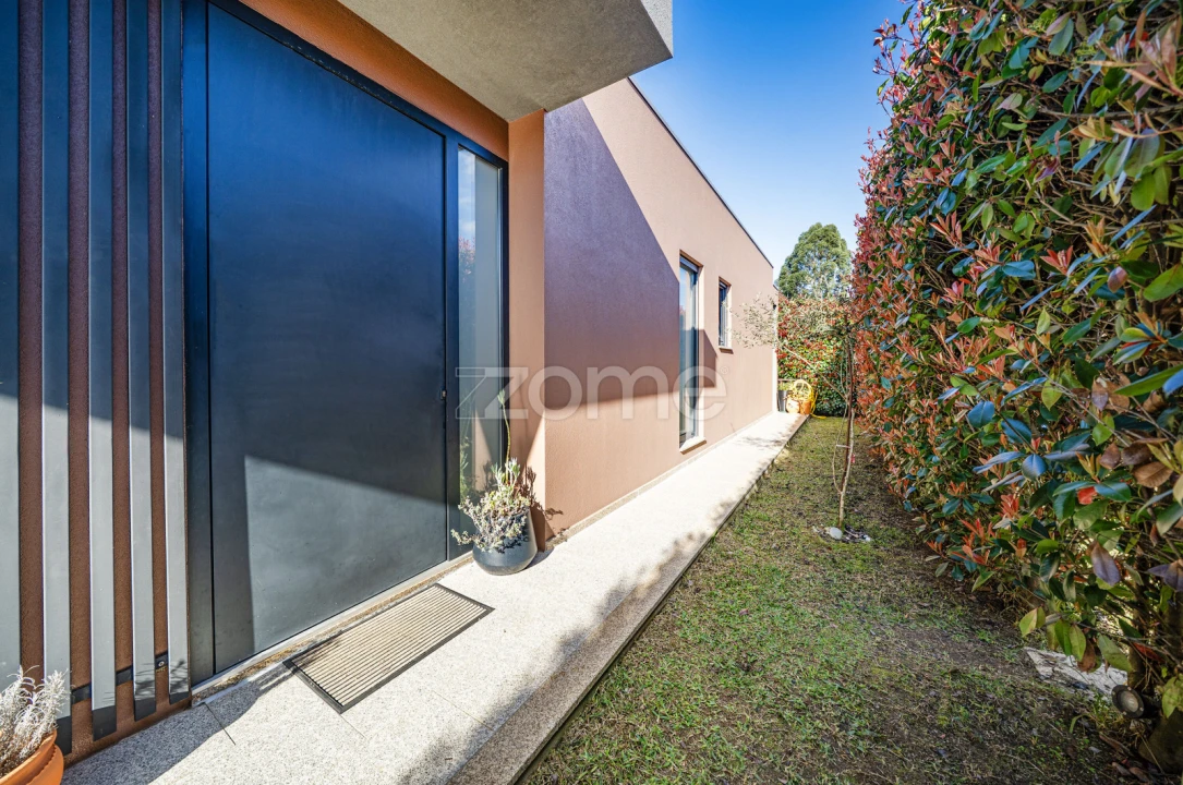 Moradia T3 para Venda em Oleiros Foto 5