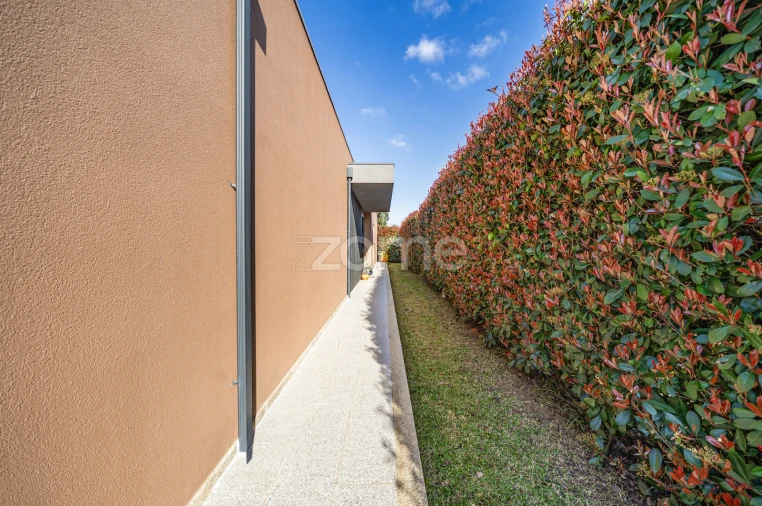 Moradia T3 para Venda em Oleiros Foto 4