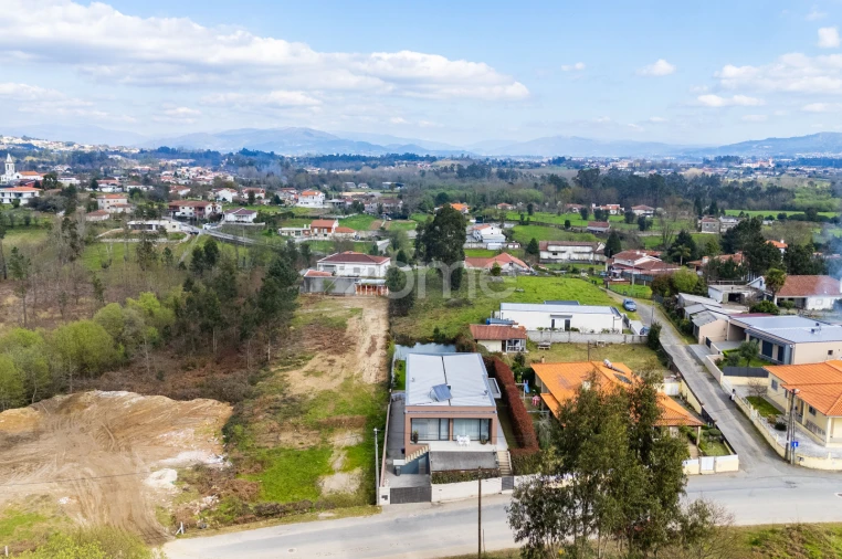 Moradia T3 para Venda em Oleiros Foto 66