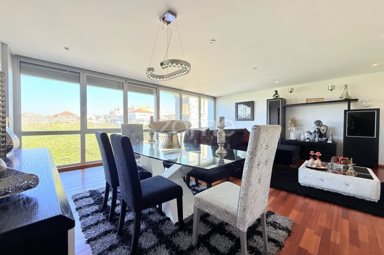 Apartamento T3 para Venda em Vilar de Pinheiro Foto 3