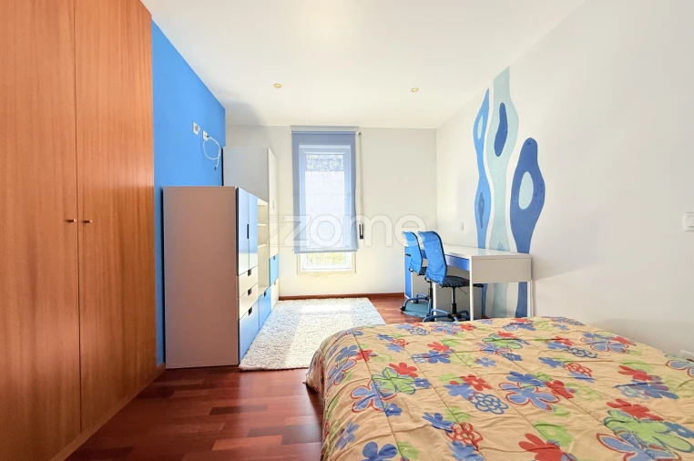 Apartamento T3 para Venda em Vilar de Pinheiro Foto 9