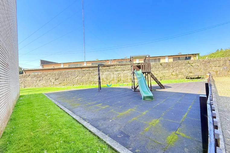 Apartamento T3 para Venda em Vilar de Pinheiro Foto 33