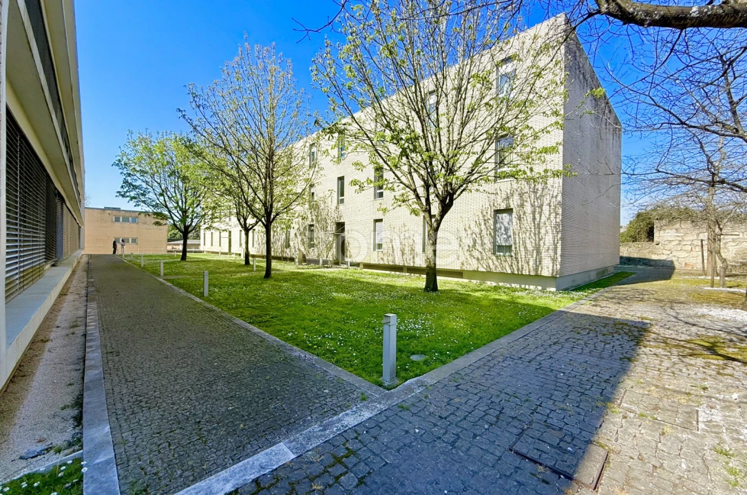 Apartamento T3 para Venda em Vilar de Pinheiro Foto 30