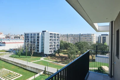 Apartamento T1 para Arrendamento em Paranhos