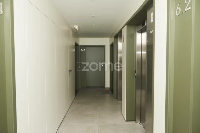 Apartamento T1 para Arrendamento em Paranhos