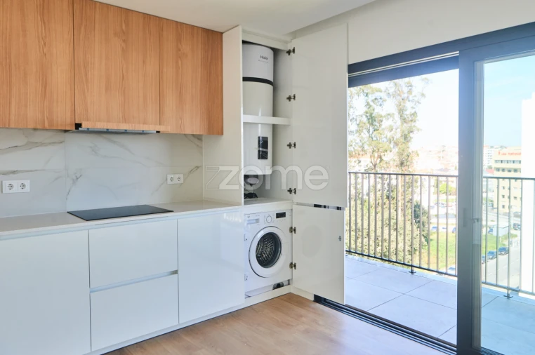 Apartamento T1 para Arrendamento em Paranhos Foto 27