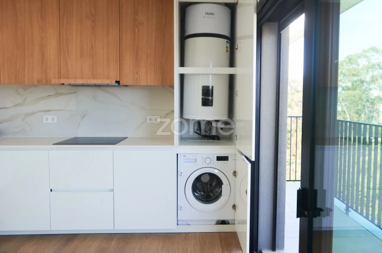 Apartamento T1 para Arrendamento em Paranhos Foto 36