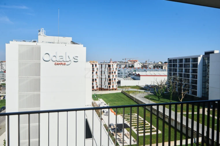 Apartamento T1 para Arrendamento em Paranhos Foto 19