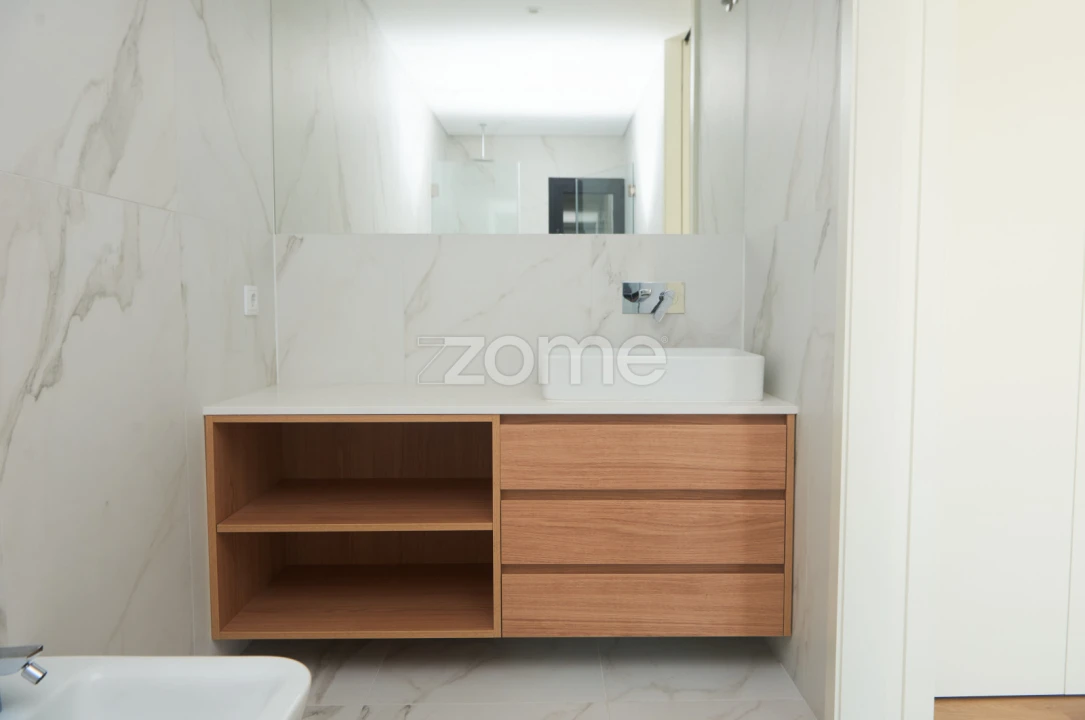 Apartamento T1 para Arrendamento em Paranhos Foto 41