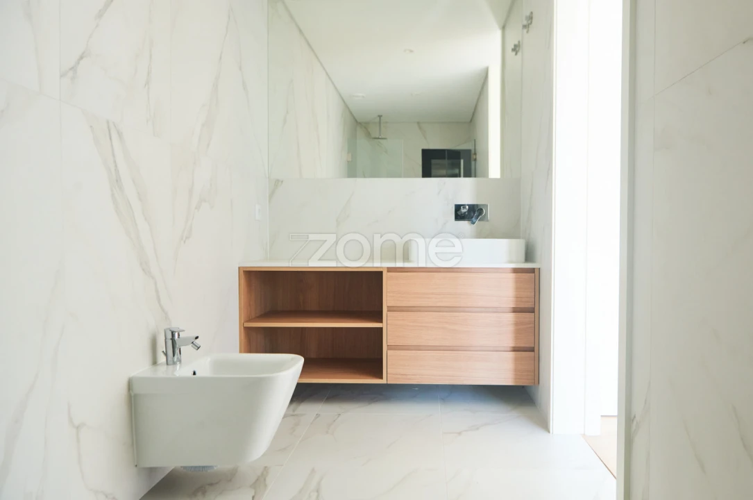 Apartamento T1 para Arrendamento em Paranhos Foto 10