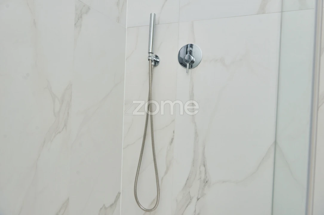 Apartamento T1 para Arrendamento em Paranhos Foto 22