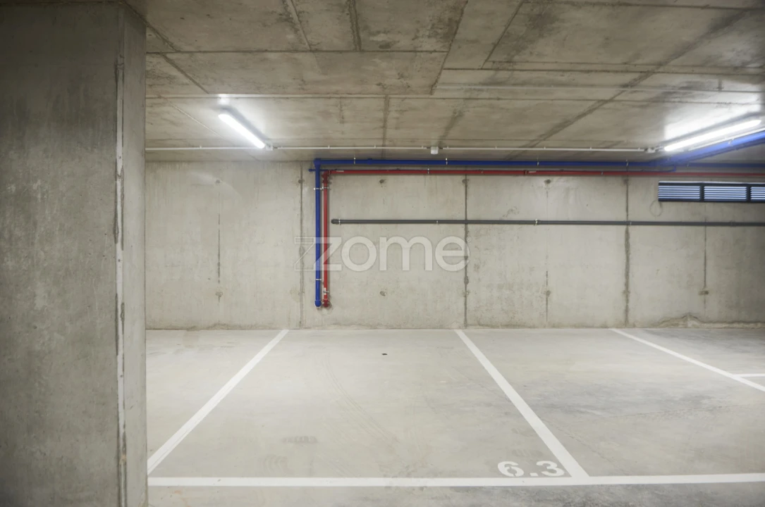 Apartamento T1 para Arrendamento em Paranhos Foto 13