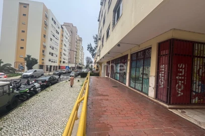 Negócio para Venda em Benfica