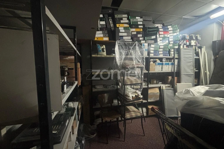 Negócio para Venda em Benfica Foto 9
