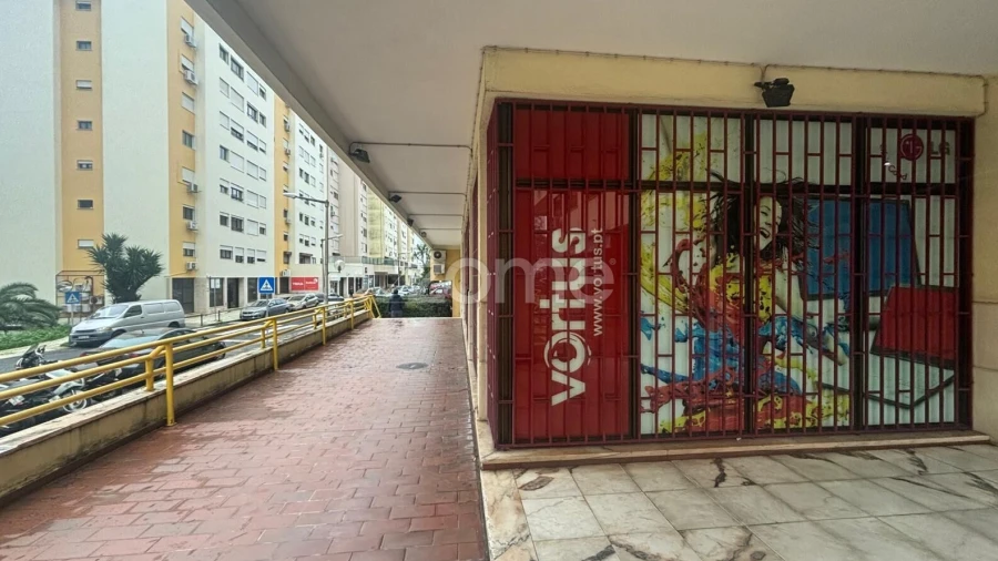 Negócio para Venda em Benfica