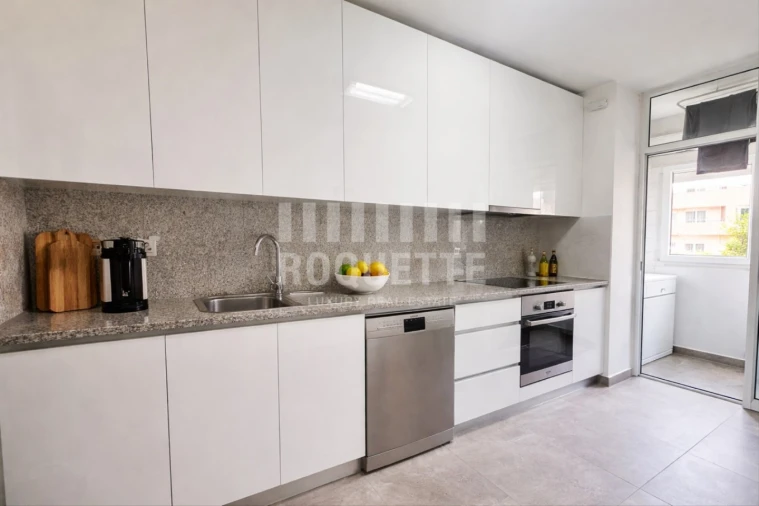 Apartamento T2 para Venda em Santa Marinha e São Pedro da Afurada Foto 2