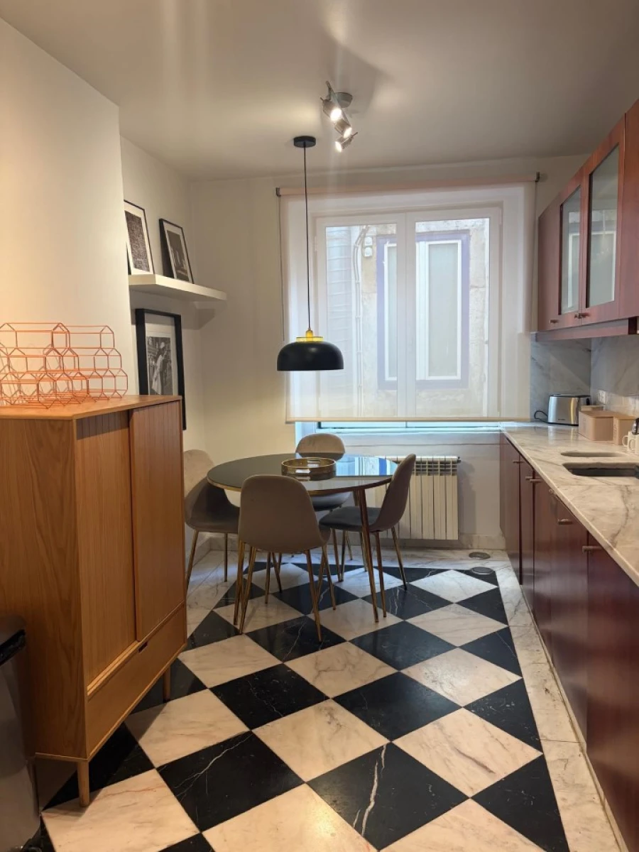 Apartamento T2 para Venda em Misericórdia Foto 21